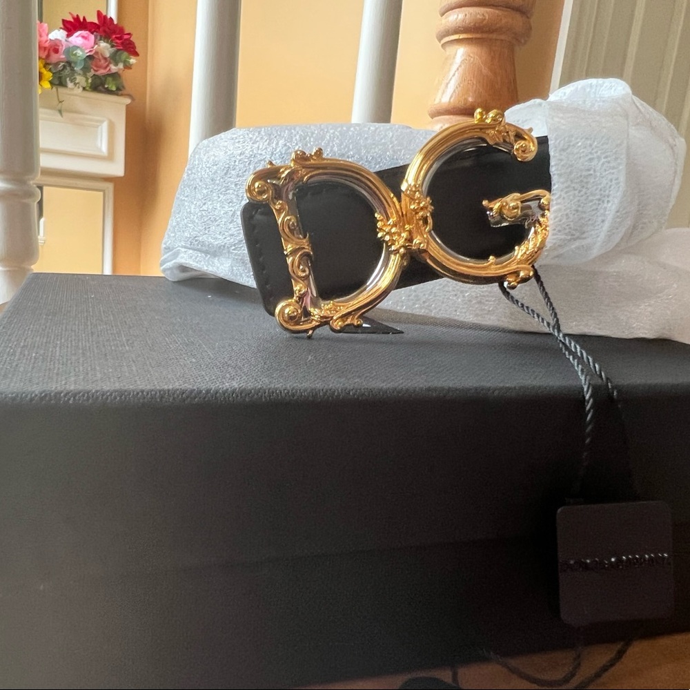 Dolce and Gabbana floral scrollwork belt